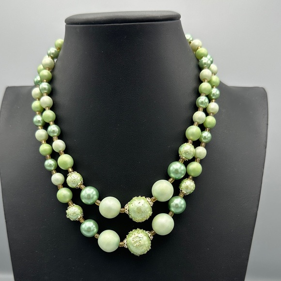 Jewelry - Japan Green Beaded Necklace